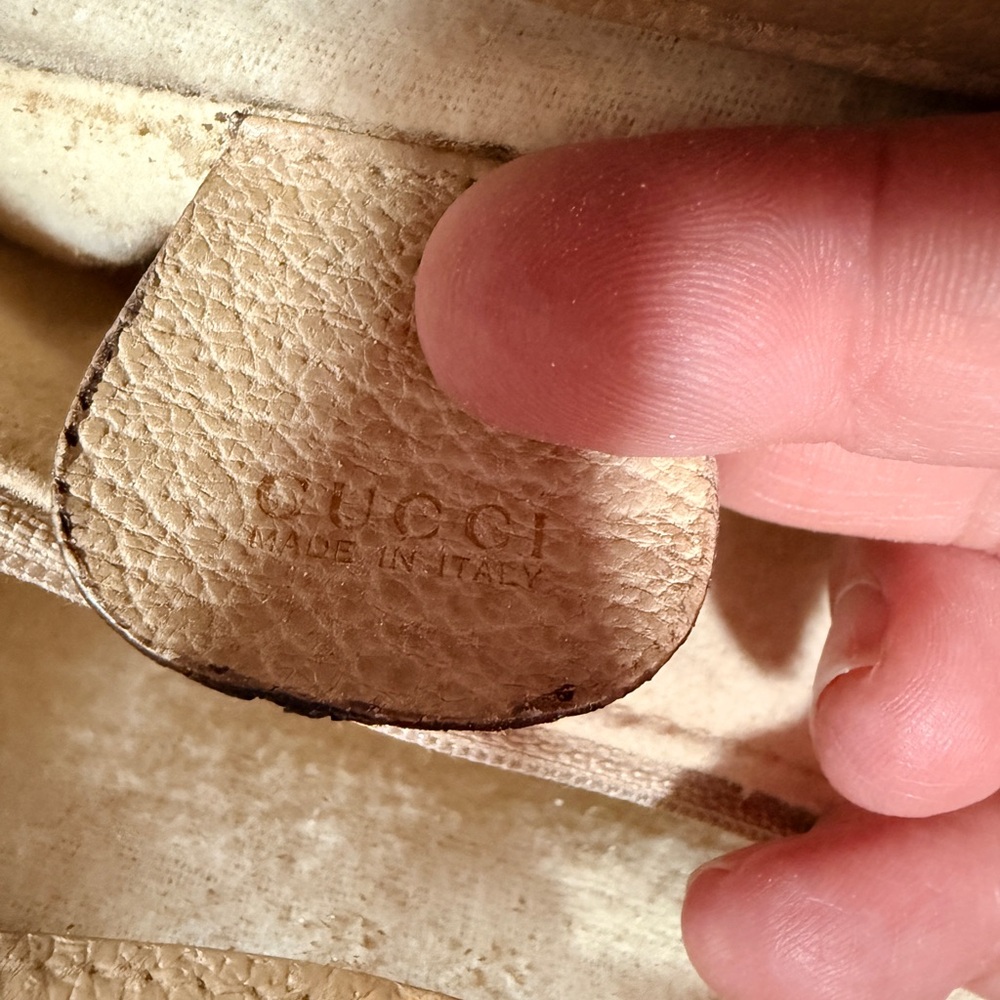 Gucci Diana Beige Leather Tote - Picture 11 of 14